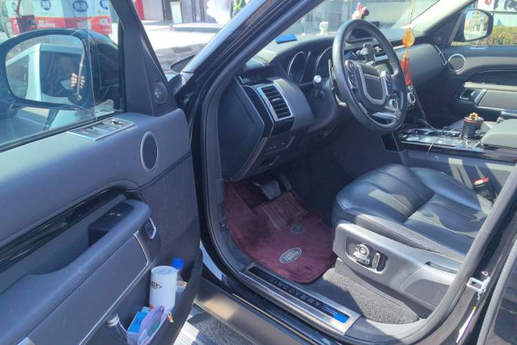 Used Land Rover Discovery 2017 3.0 SC V6 SE
