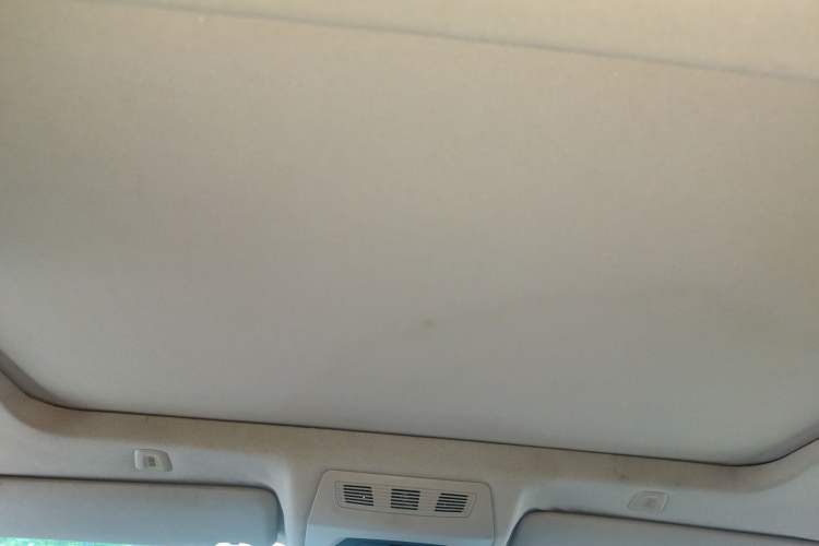 Used BMW 5 Series 2014 525Li Luxury Design Package