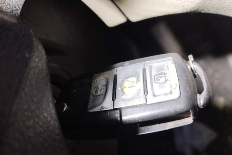 Used FORTHING Joyear SUV 2012 1.6L Luxury Model
