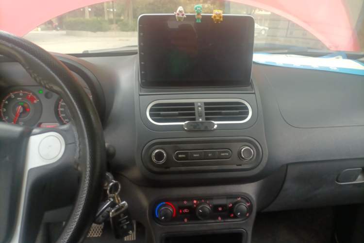 Used MG 3 2016 1.3L AMT Comfort Edition Audio And AC Panel