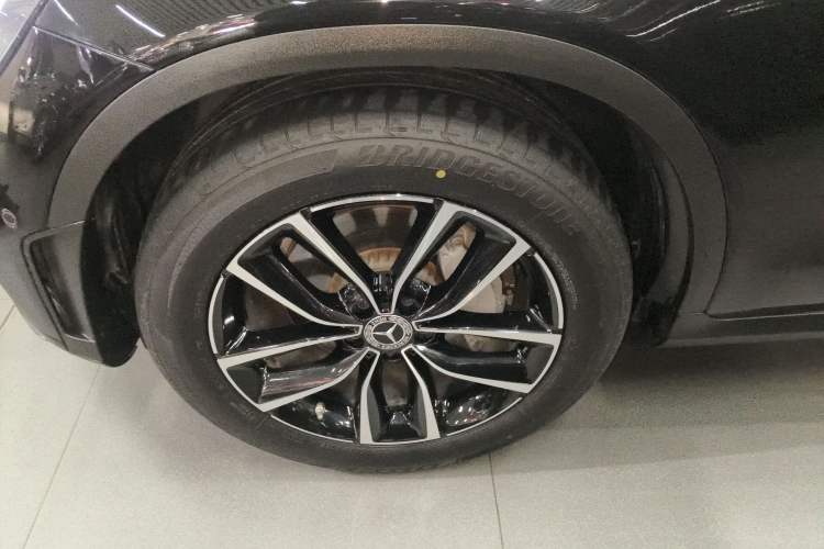 Used Mercedes-Benz GLC 2020 Facelifted GLC 260 L 4MATIC Dynamic Edition
