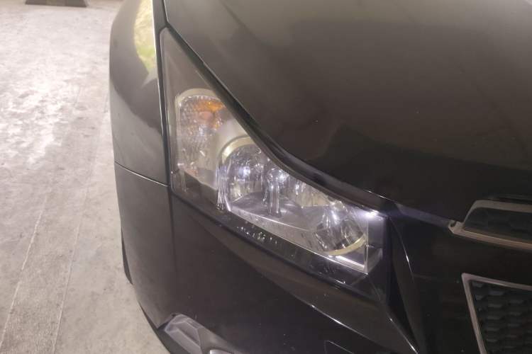 Used Chevrolet Cruze 2013 1.8L SE AT
