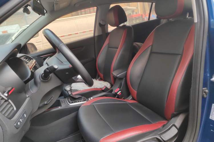 Used Kia KX Cross 2018 1.6L Automatic Dynamic Sunroof Version Left Front Seat