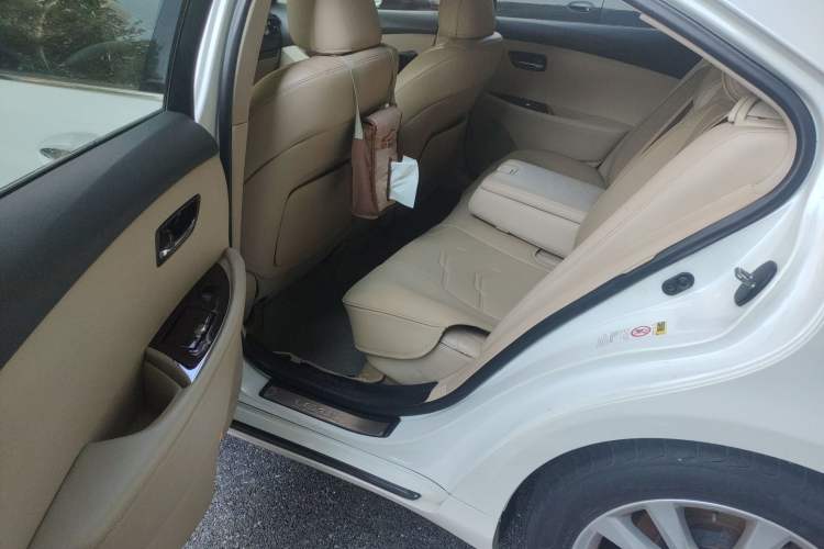 Used Lexus ES 2010 240 Luxury Edition