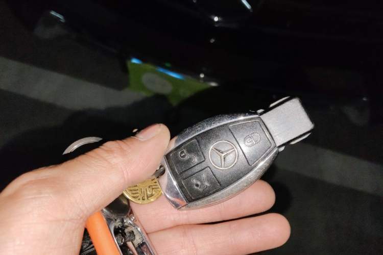 Used Mercedes-Benz M-Class 2012 ML 350 Luxury Edition
