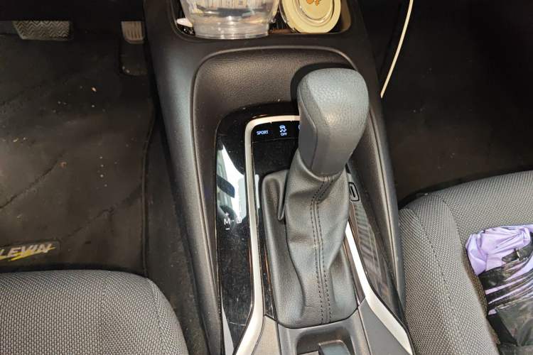 Used Toyota Levin 2022 185T CVT Luxury Edition Gear Lever