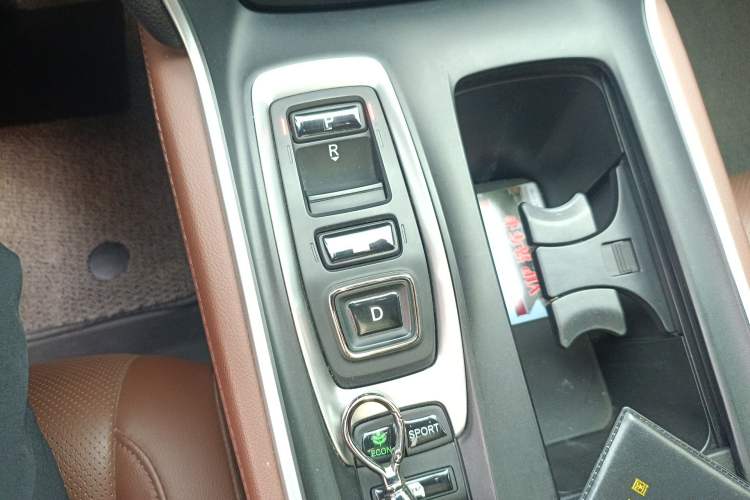 Used Honda Inspire 2022 Xing·Hybrid 2.0L Pure Edition Gear Lever