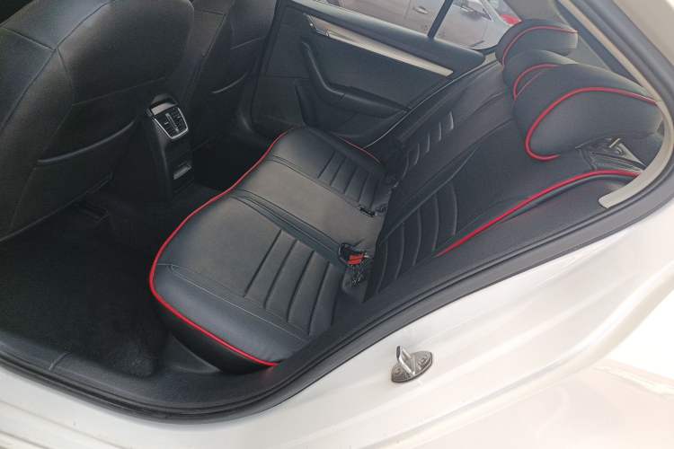 Used Skoda Octavia 2016 1.6L Manual Trend Edition