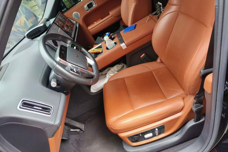 Used Li Auto L8 2024 Pro Model
