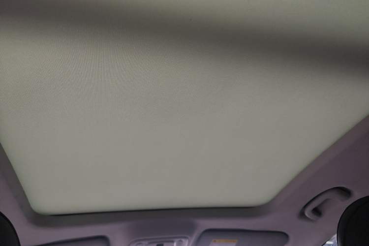 Used Roewe RX5 MAX 2019 300TGI Automatic Smart Cabin Luxury Edition
