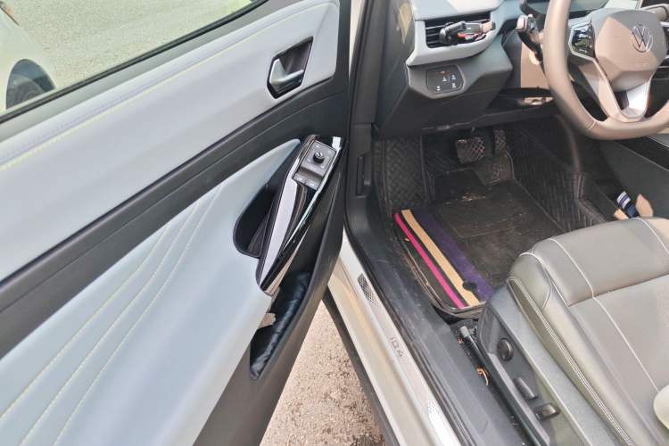 Used Volkswagen ID.4 X 2025 Smart Version Pure & Intelligent Enjoyment Edition