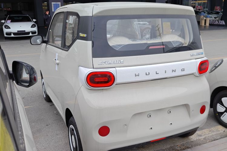 Used Wuling Hongguang MINIEV 2024 3rd Generation 215km Youth Edition
