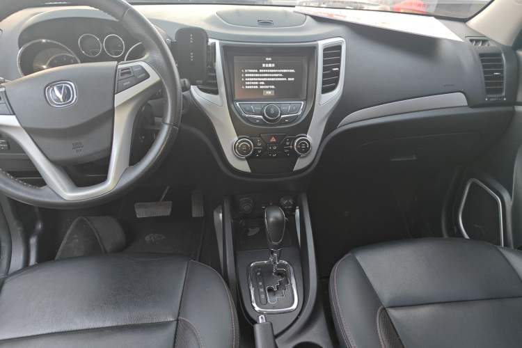 Used Changan CS35 2016 1.6L Automatic Luxury Model China V Standard

