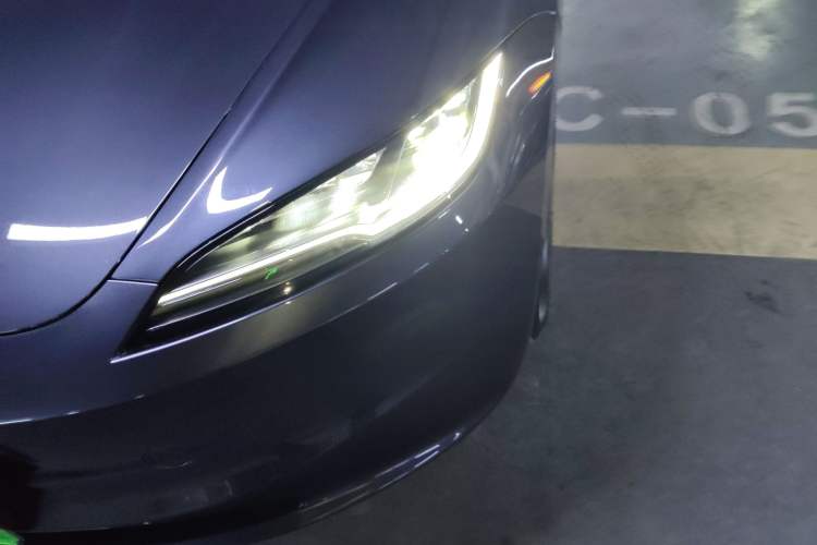 Used Tesla Model 3 2023 Rear-Wheel-Drive Version
