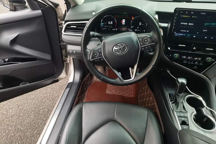 Used Toyota Camry 2021 2.5G Luxury Edition