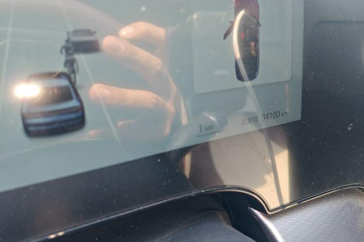 Used BYD Seal 07 DM-i 2025 DM-i 1.5L 125km Prestige Model Odometer Close Up