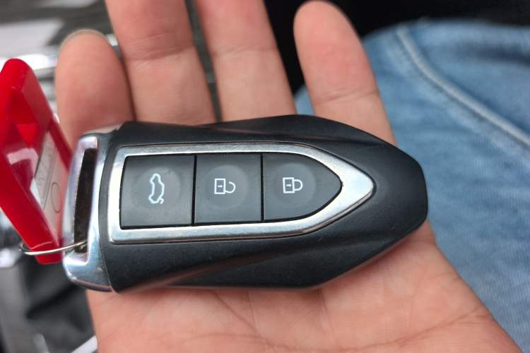 Used Zotye T600 2017 1.5T Manual Luxury New Year Edition Vehicle Key