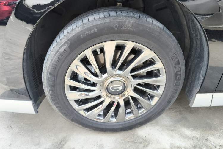 Used GAC Trumpchi M8 2023 Zongshi Series Dual-Motor YuZun Edition
