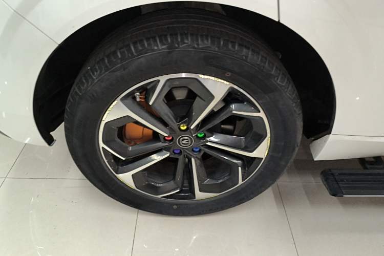 Used CHANGAN UNI-K iDD 2022 Blue Whale iDD 130km 1.5T Excellence Model