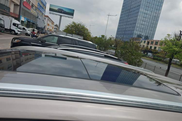 Used Lincoln Aviator 2020 3.0T V6 All-Wheel-Drive Premium Edition Roof