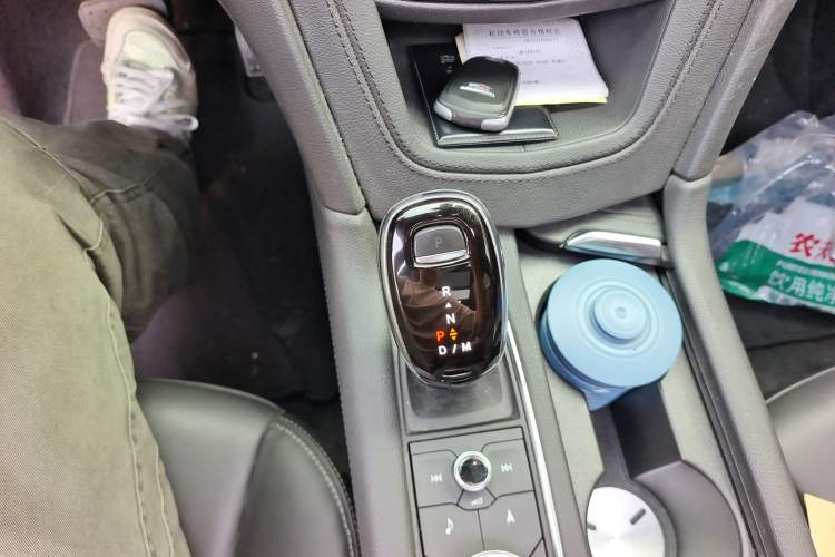 Used Cadillac XT5 2020 28T Luxury Version Gear Lever