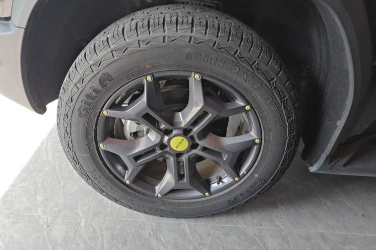 Used JETOUR Traveler 2023 2.0T All-Wheel Drive CrossPRO+