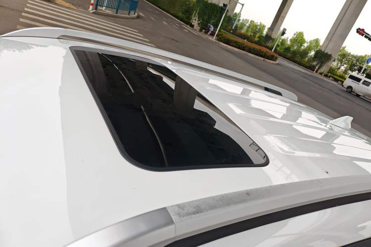 Used Chery Tiggo 5x 2020 1.5L CVT Luxury Edition Roof