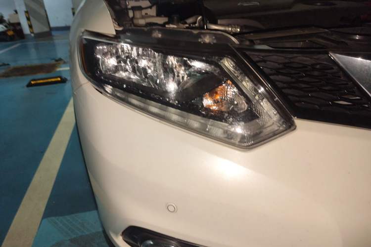 Used Nissan X-Trail 2017 2.0L CVT Fashion Edition 2WD