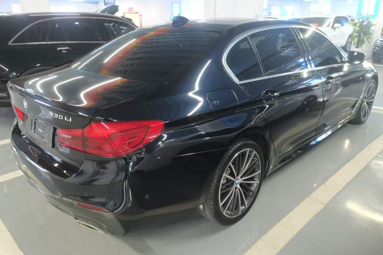 Used BMW 5 Series 2020 530Li Luxury Edition M Sport Package
