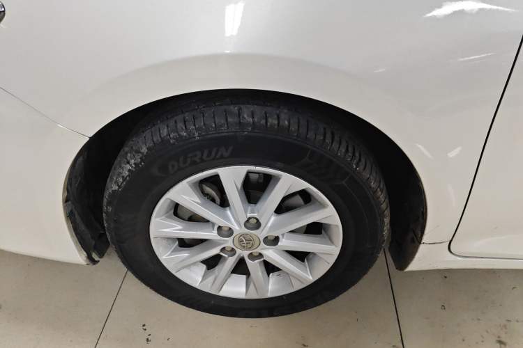 Used Toyota Camry 2015 2.0G Premier Edition
