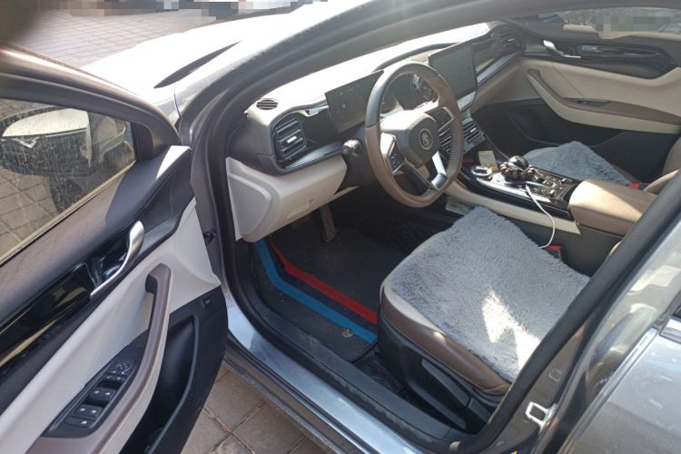 Used BYD Qin PLUS 2024 HONOR Edition DM-i 55KM Leading Model
