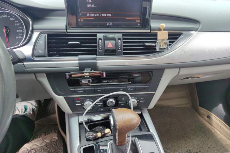 Used Audi A6L 2014 TFSI Standard Model Audio And AC Panel