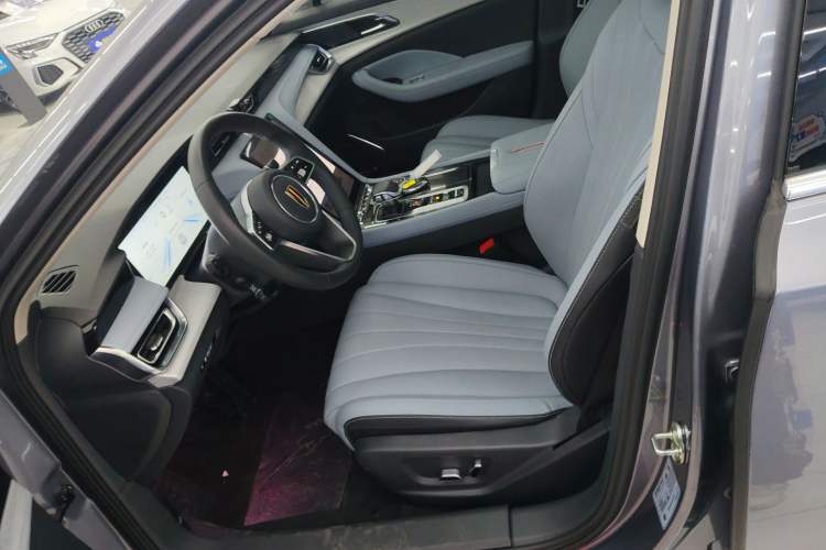 Used Hongqi H5 PHEV 2025 130 Super Hybrid Version Driver Seat