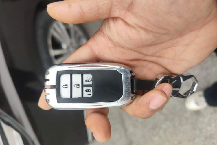 Used Honda Elysion 2016 2.4L Style Edition
