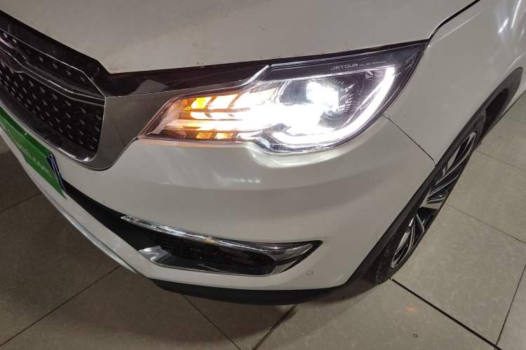 Used JETOUR X70S 2019 1.5T Automatic ZHENG TU Version China V Standard
