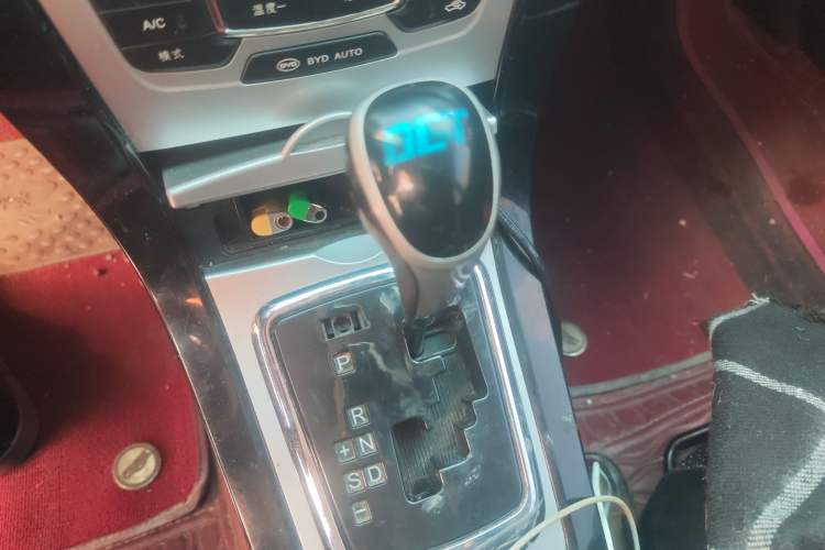 Used BYD Surui 2014 1.5TID Automatic Luxury Model
