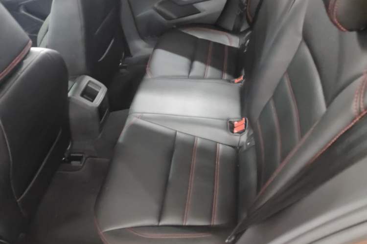 Used Volkswagen Lamando 2017 230TSI DSG Fashion Edition
