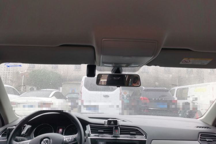 Used Volkswagen Tiguan L 2018 280TSI Automatic Two-Wheel Drive Comfort Edition Headliner