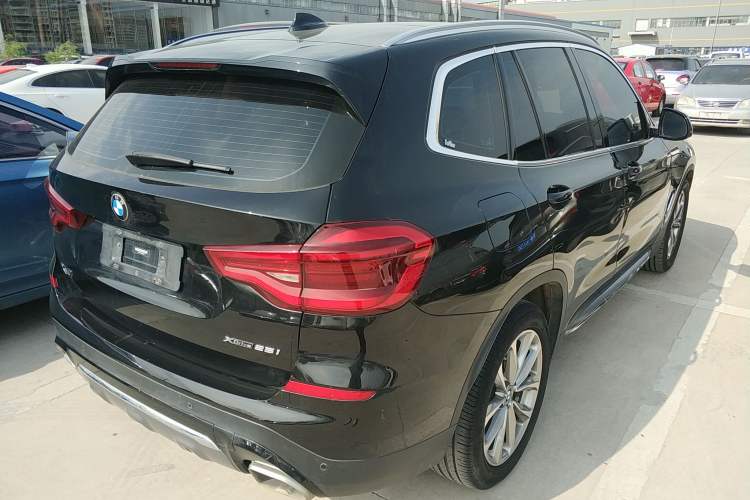 Used BMW X3 2021 xDrive25i Luxury Package Rear Right 45 Deg