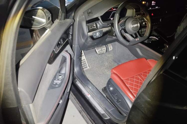 Used Audi S4 2023 S4 3.0TFSI Driver Seat