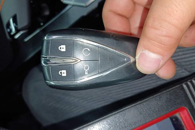 Used CHANGAN UNI-V 2022 1.5T Prestige Version