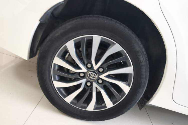 Used Toyota Corolla Hybrid E+ 2019 1.8L E-CVT Leading Edition Right Rear Wheel Hub