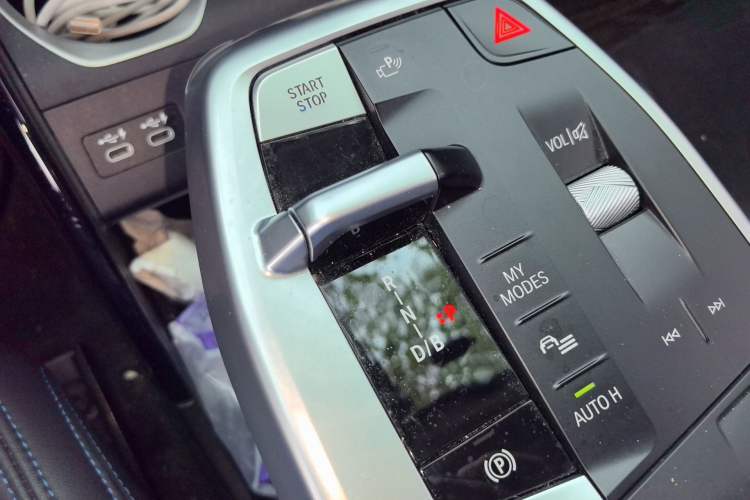 Used BMW iX1 2023 xDrive30L M Sport Package Gear Lever