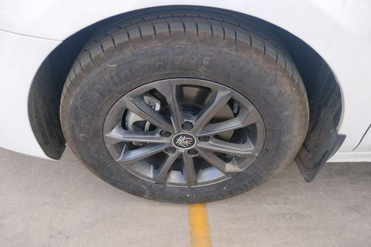 Used BYD Qin PLUS 2021 EV 400KM Leading Comfort Edition