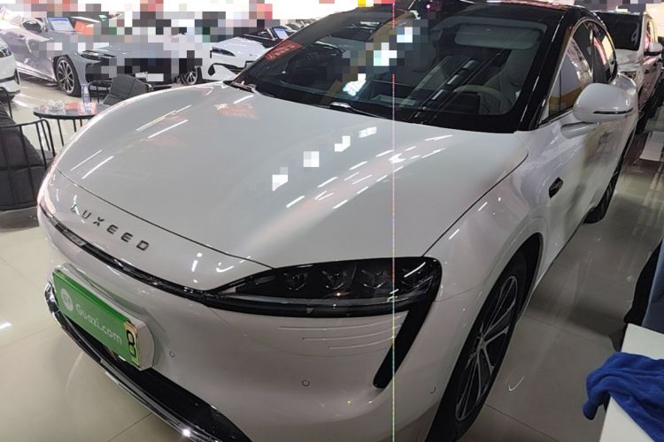Used Hima Luxeed R7 2024 All-Electric 802 km Max