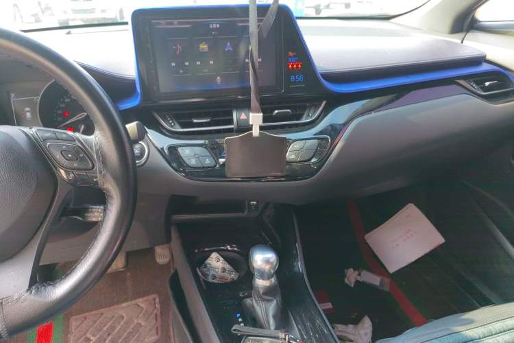 Used Toyota C-HR 2020 2.0L Leading Edition
