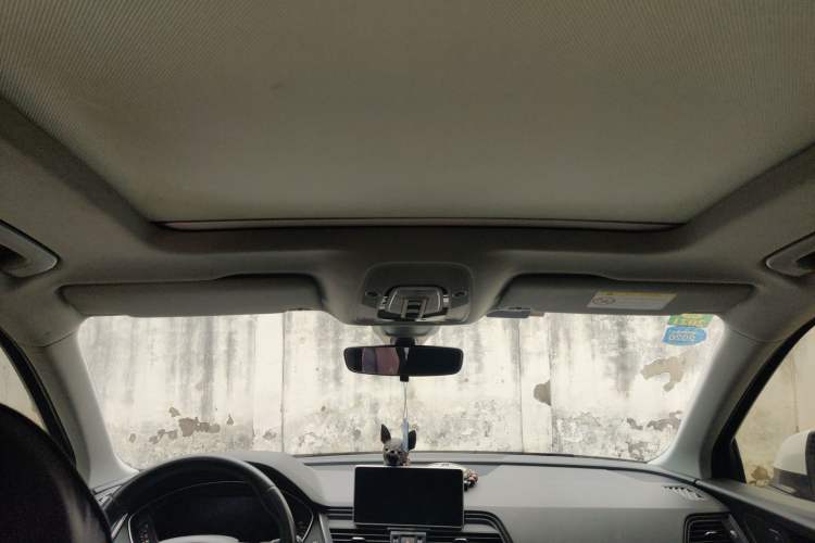 Used Audi Q5L 2018 40 TFSI Prestige Fashion Edition China V Headliner