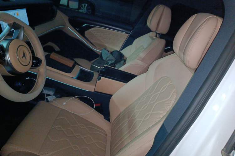 Used VOYAH FREE 2024 Ultra-Long Range Intelligent Driving Version Left Front Seat