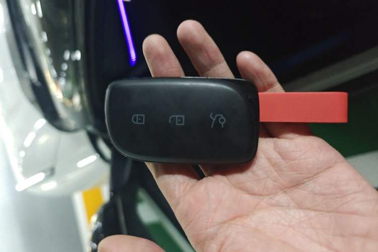 Used Lynk & Co 10 EM-P 2025 Facelifted Model 240 All-Wheel Drive Ultra Interior 1