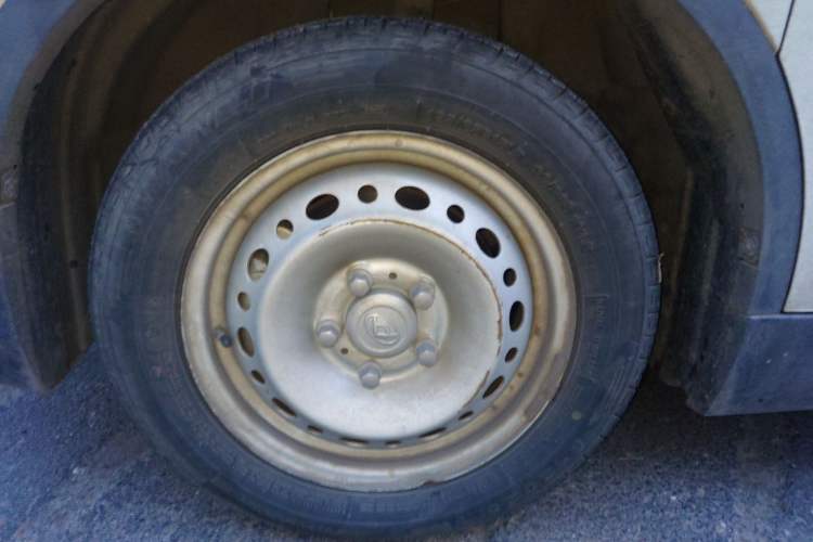 Used SAIC MAXUS EV30 2022 Pure-Electric Smart Logistics Expert with Long Wheelbase Guoxuan